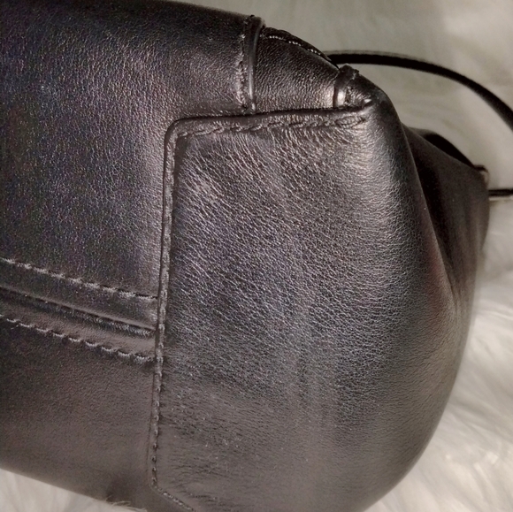 Michael Kors Converter Bag with Lock & Strap - Picture 7 of 7